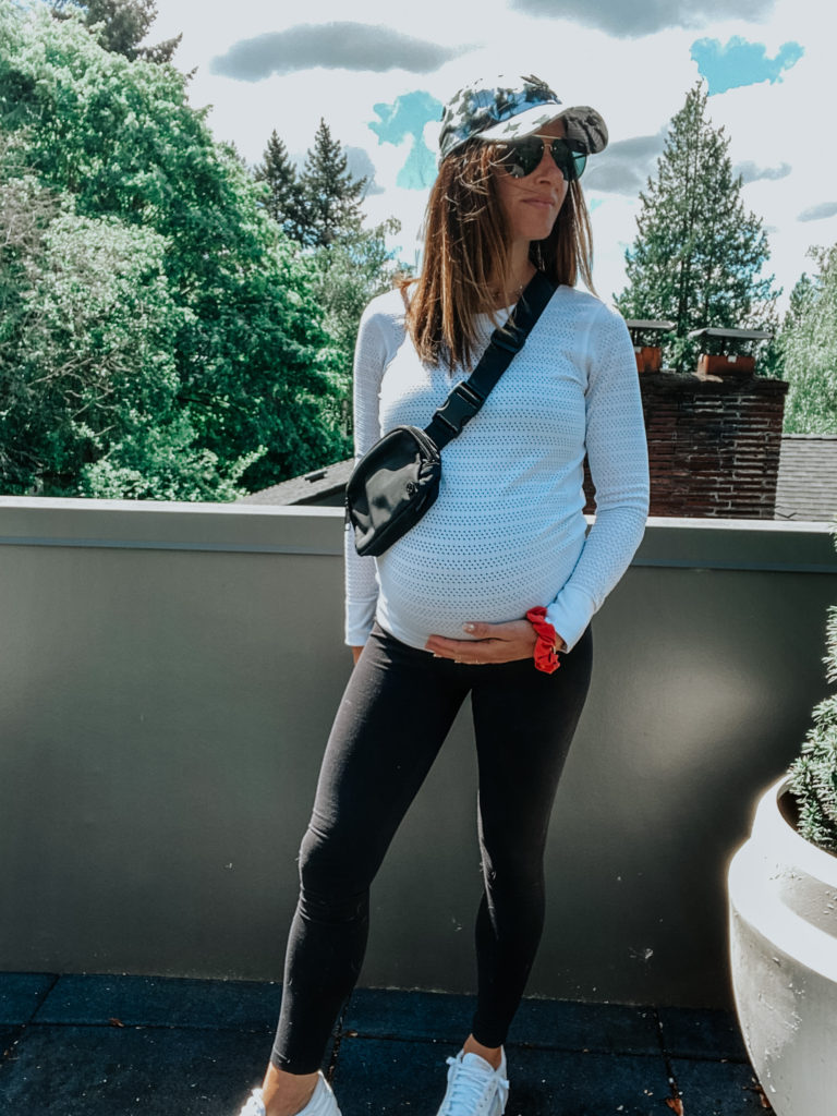 Can You Wear Lululemon Pants While Pregnant With